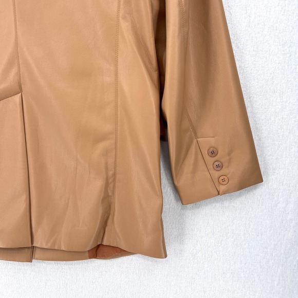 FRANKIES BIKINIS Vegan Leather Blazer Womens Small Tan Earth Oversized NWT - Picture 10 of 16